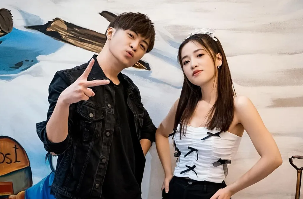 ngh-van-puka-dang-mang-thai (3)