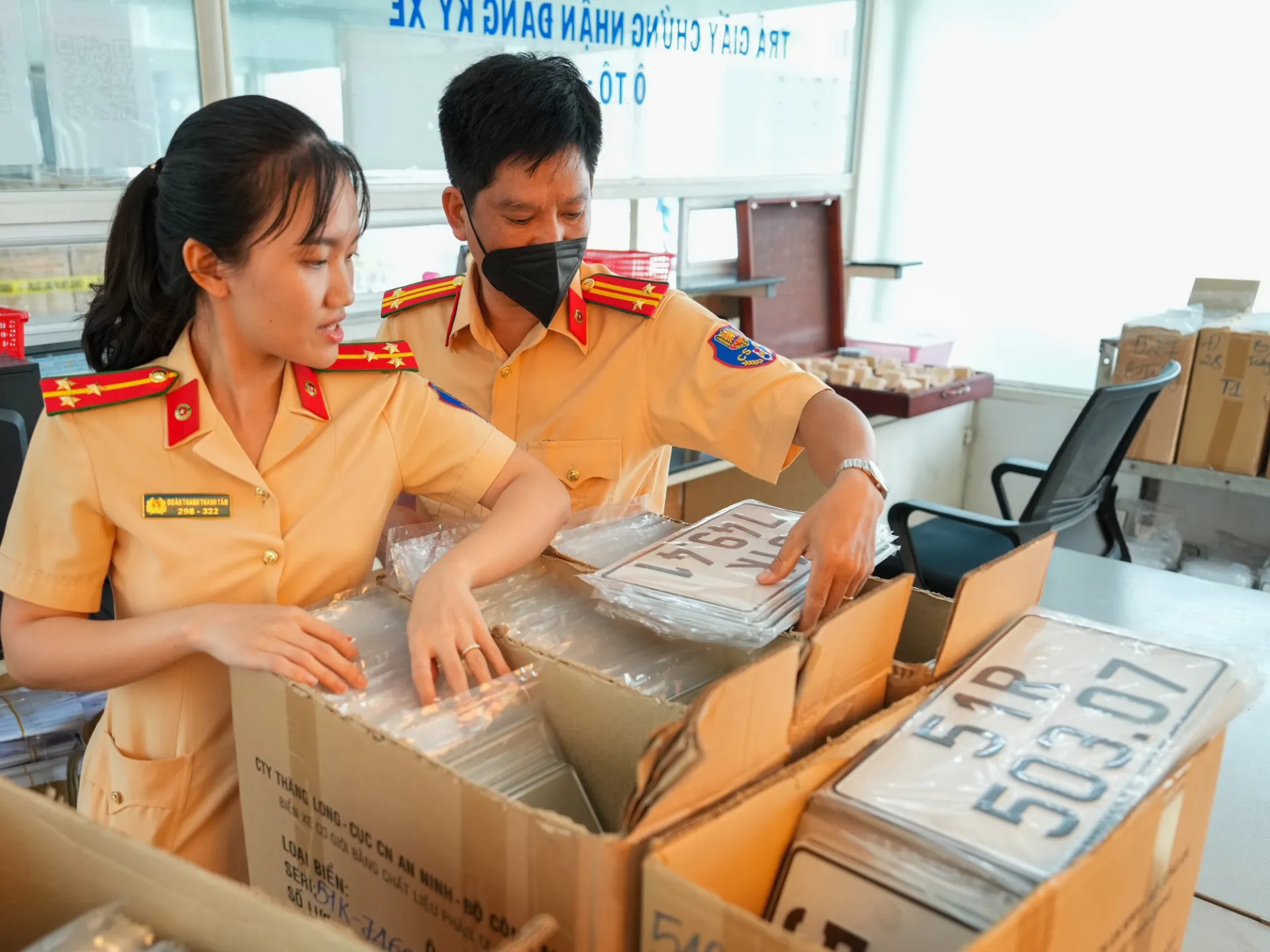 chua-doi-bien-so-dinh-danh-co-bi-phatkhong (2)