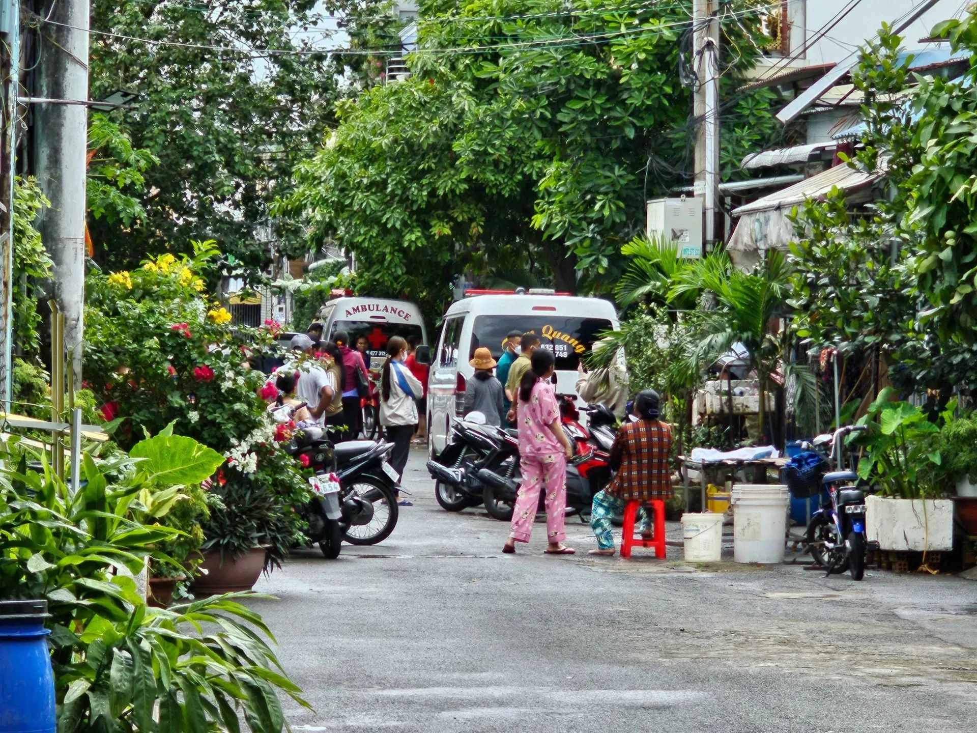 vo-di-lam-ve-phat-hien-chong-qua-doi-trong-phong-tro (1)