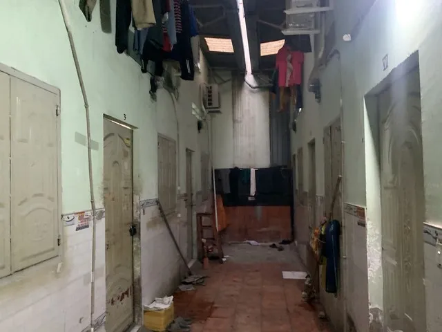 anh-trai-phat-hien-em-qua-doi (3)