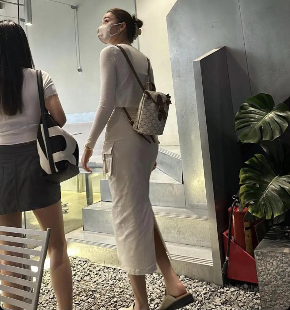 lisa-va-loat-khoanh-khac-dan-da-tai-vite-nam (13)