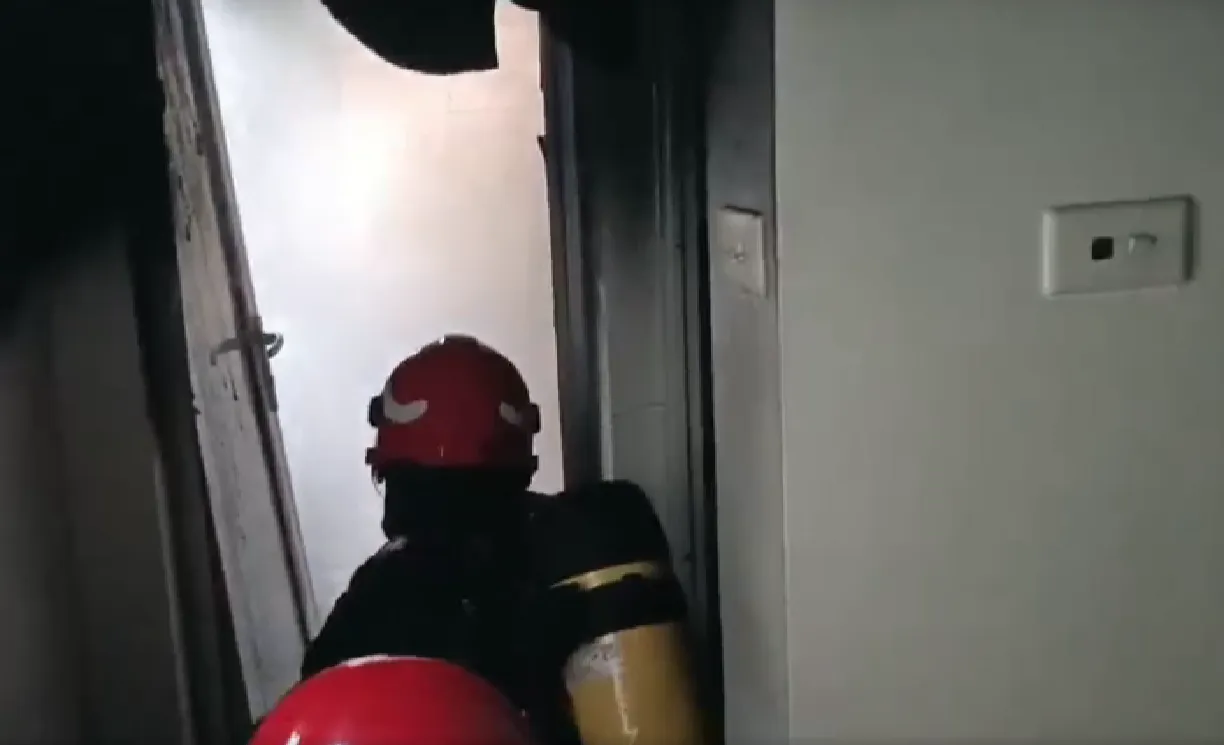 chay-nha-cao-tang-ha-noi (2)