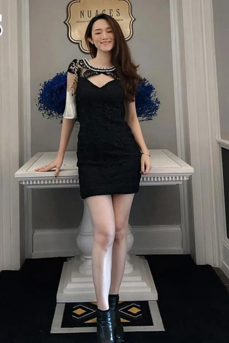 nu-sinh-duong-len-dinh-olympia-lot-xac-sau-9-nam (11)