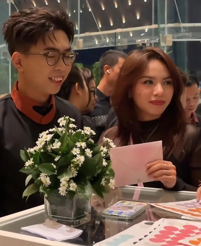 ngoc-phuoc-bi-chan-o-dam-cuoi=puka (1)