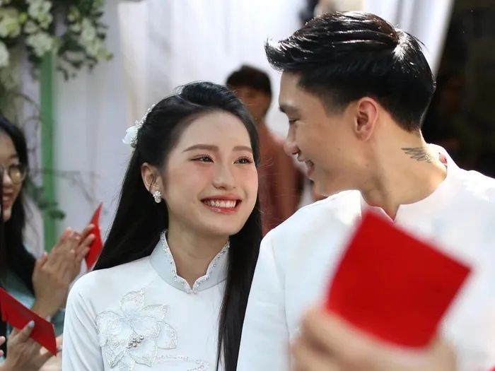 dam-cuoi-van-hau-hai-my-anh-thien-anh-1-169969485309331942808-0-0-1048-2000-crop-169969487728793154303