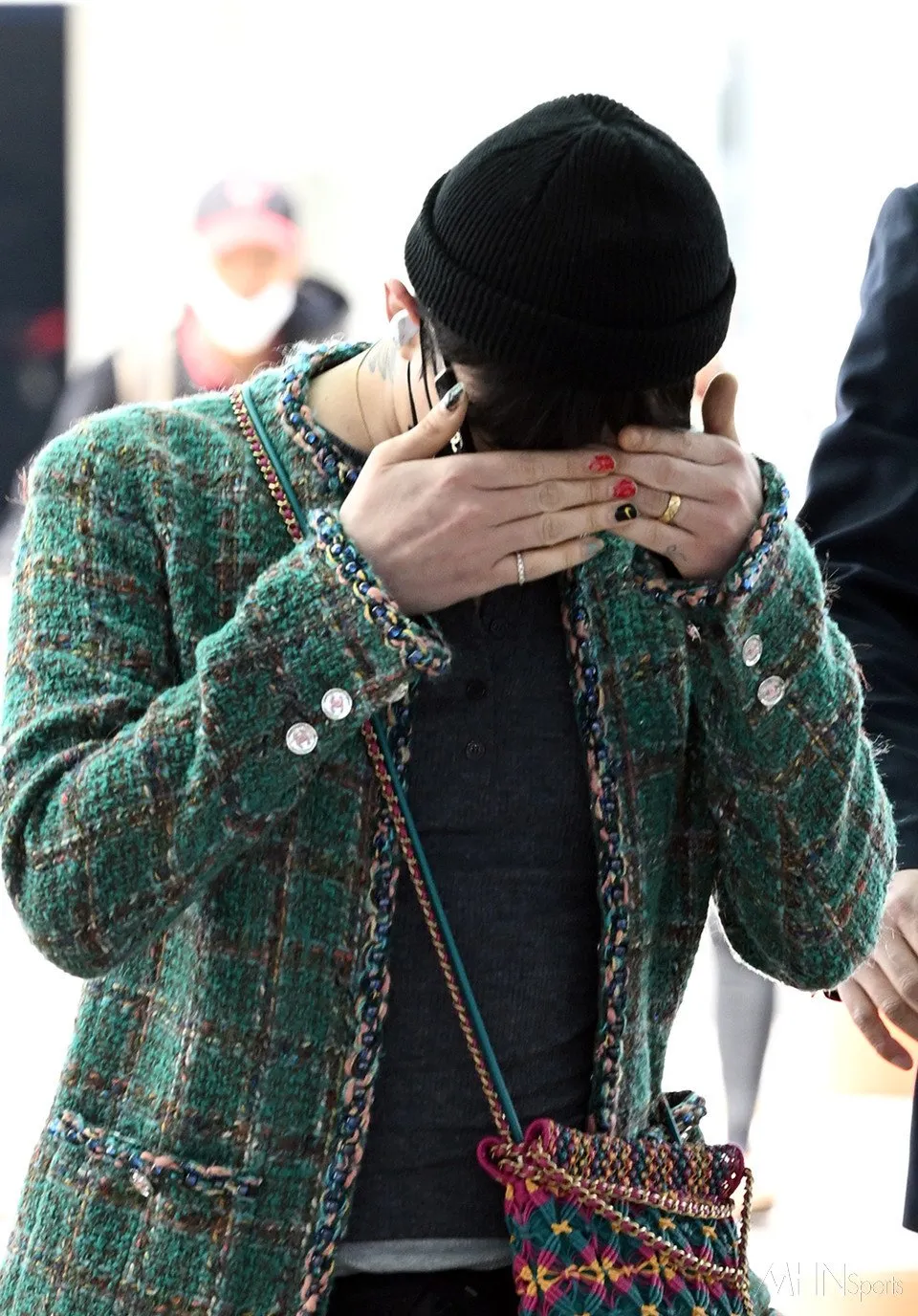 gdragon-tra-loi-phong-van-doc-quyen-rom-rom-nuoc-mat (4)