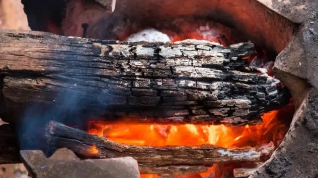 nhap-vien-sau-khi-an-lau (1)