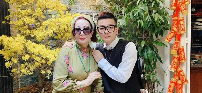 vu-ha-khoe-khoanh-khac-ngt-ngao-ben-ba-xa (2)