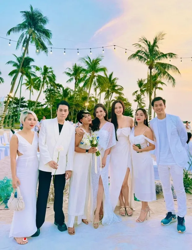 bo-hoa-cuoi-doc-dao-cua-van-hugo (2)