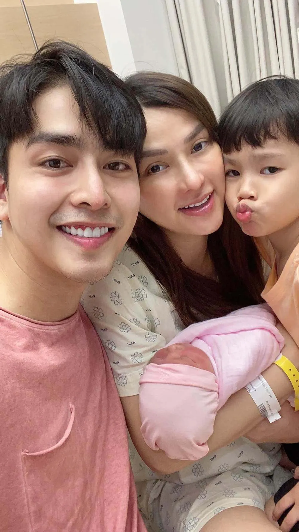 thu-thuy-lay-chong-tre-10-tuoi-duoc-me-chong-hua-tangdat (11)