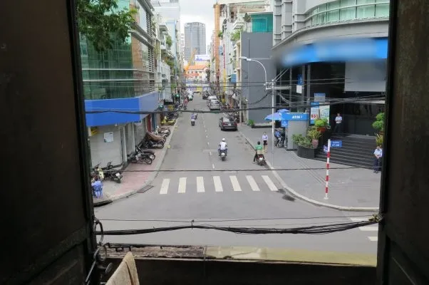 6-huong-cua-so-anh-huong-ngoi-nha (3)