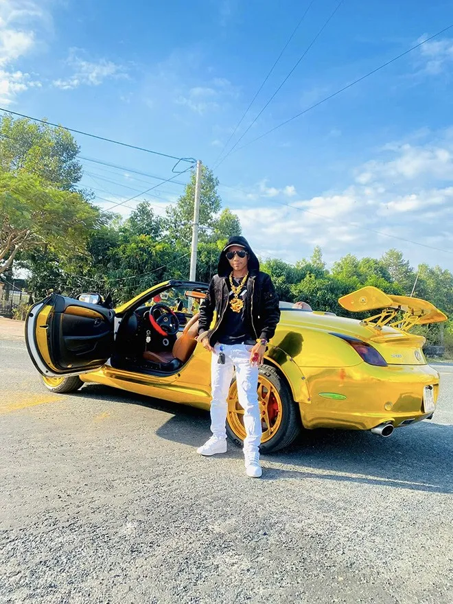 dai-gia-mien-tay-deo-50-cay-vang (6)