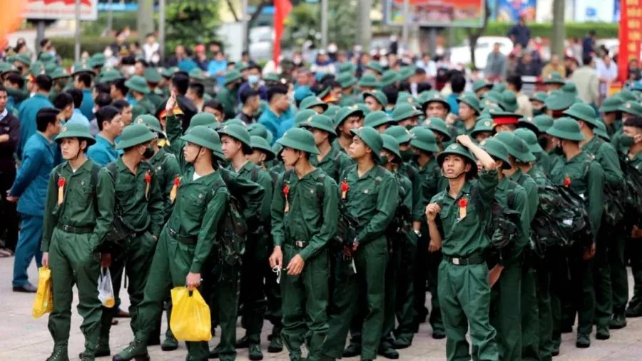 bo-doi-ra-quan-duoc-bao-nhieu-tien (2)