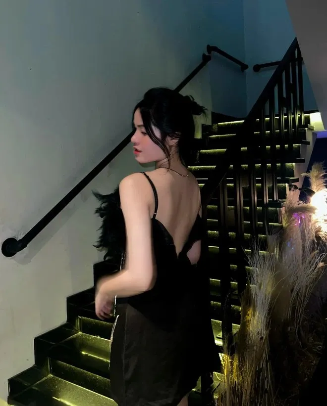 nhan-sac-gai-sinh-2k2-hen-hi-ky-su (7)