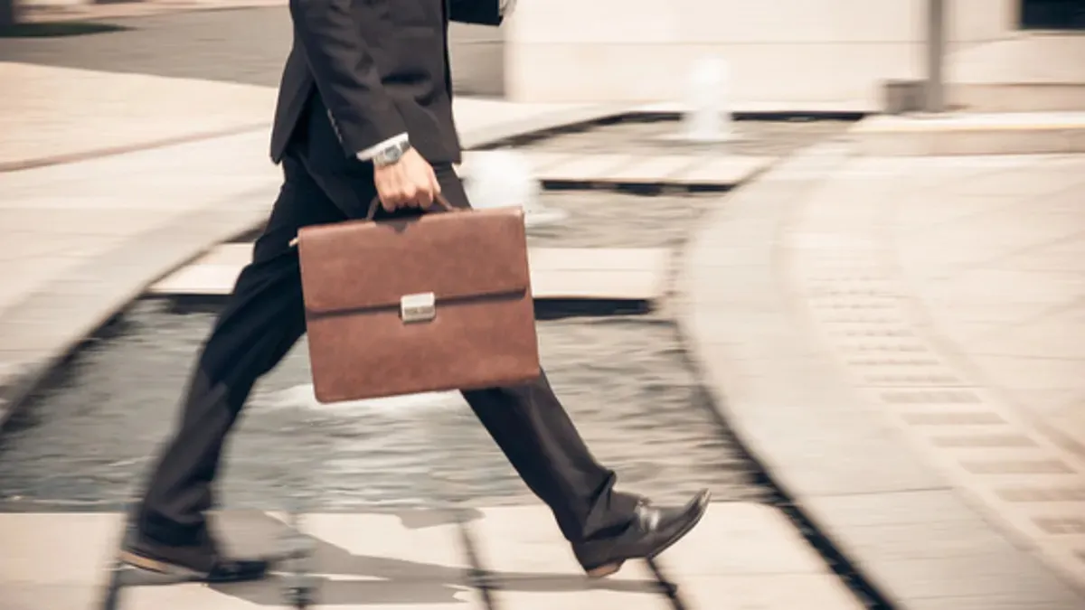 dilam-lai-sau-tet (1)