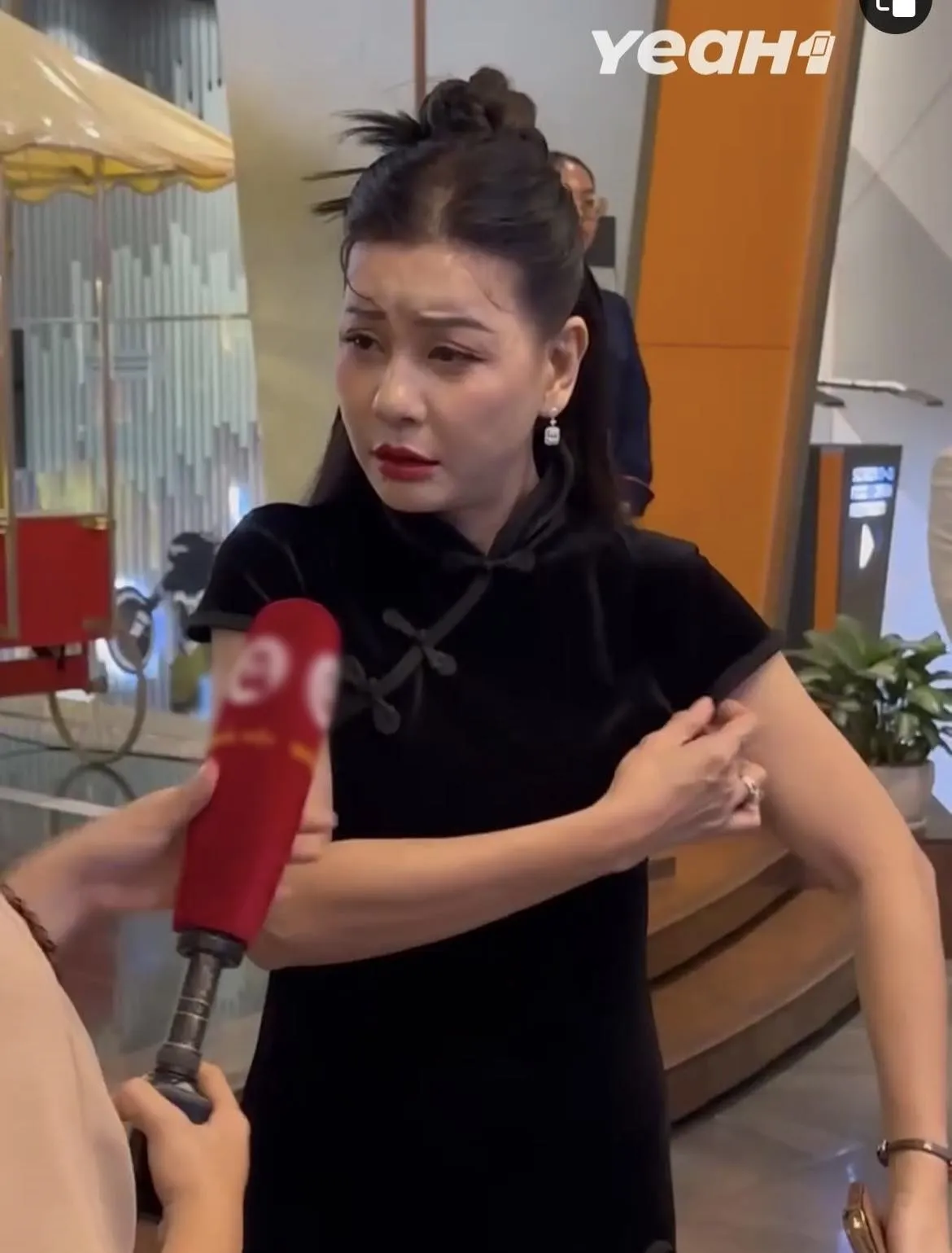 cat-phuong-cham-mat-kieu-minh-tuan (4)