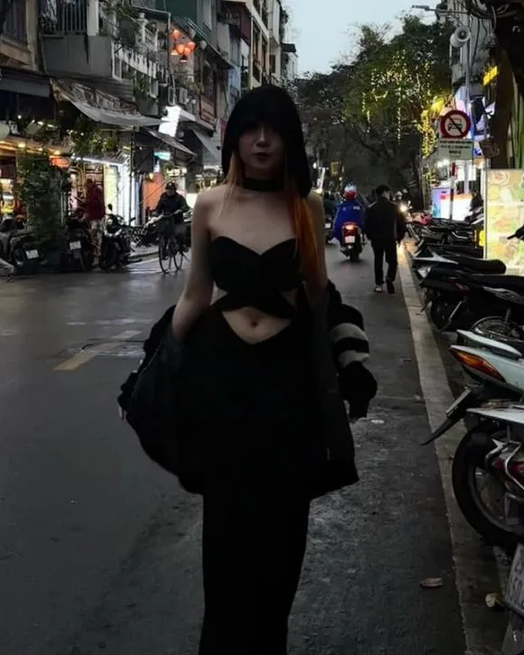 bat-ngo-voi-dien-mao-hien-tai-cua-con-gai-phuong-thanh (6)