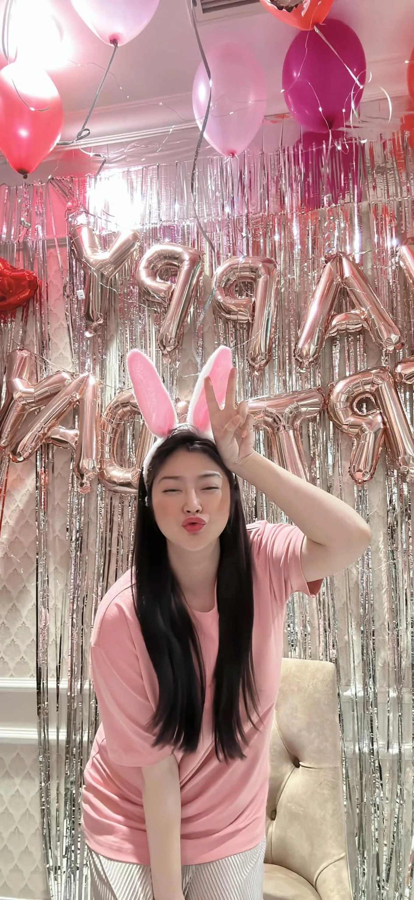 thanh-truc-khoe-can-bung-bau (8)