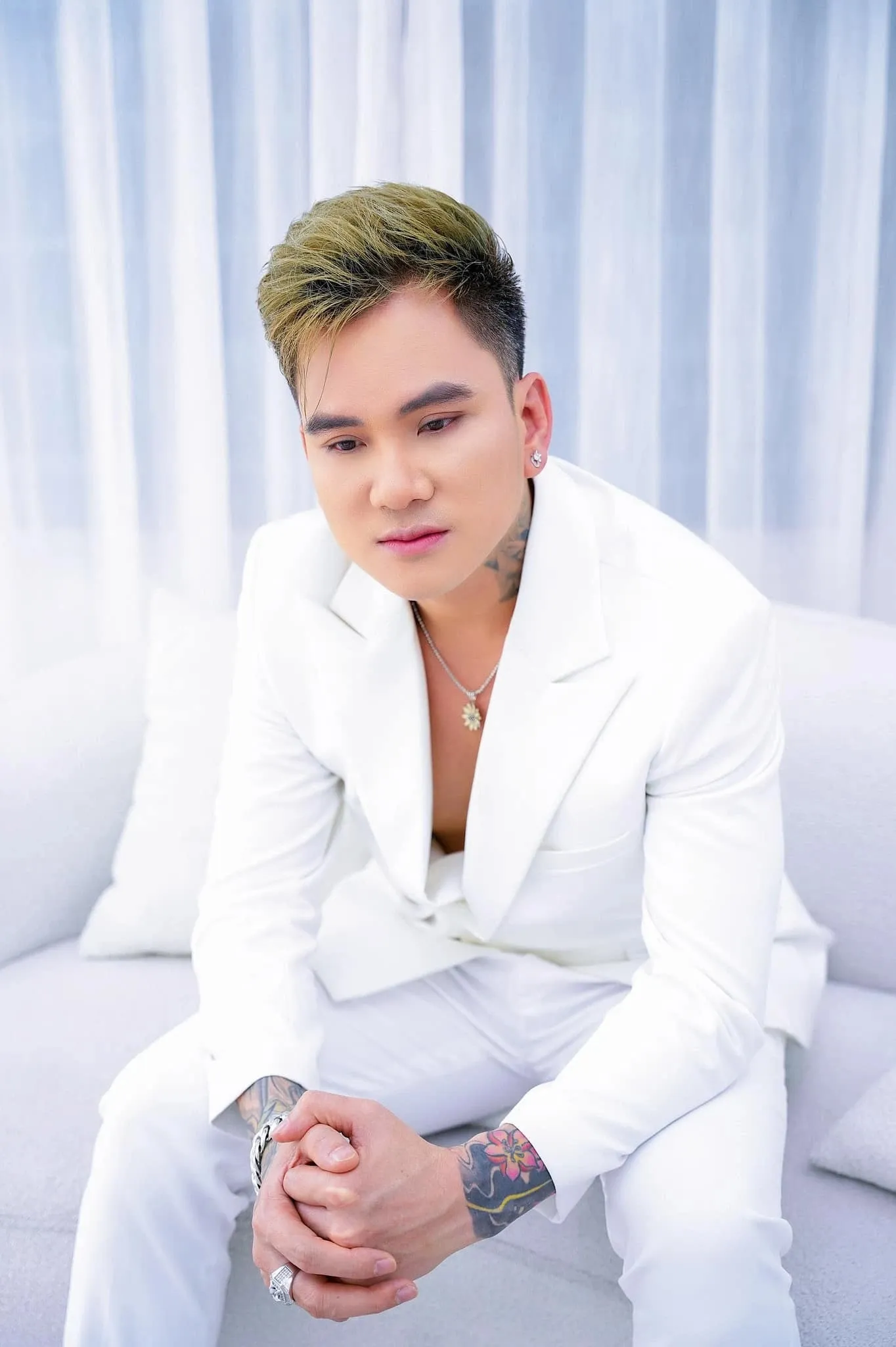 gia-dinh-ca-si-ly-hao-nam (2)