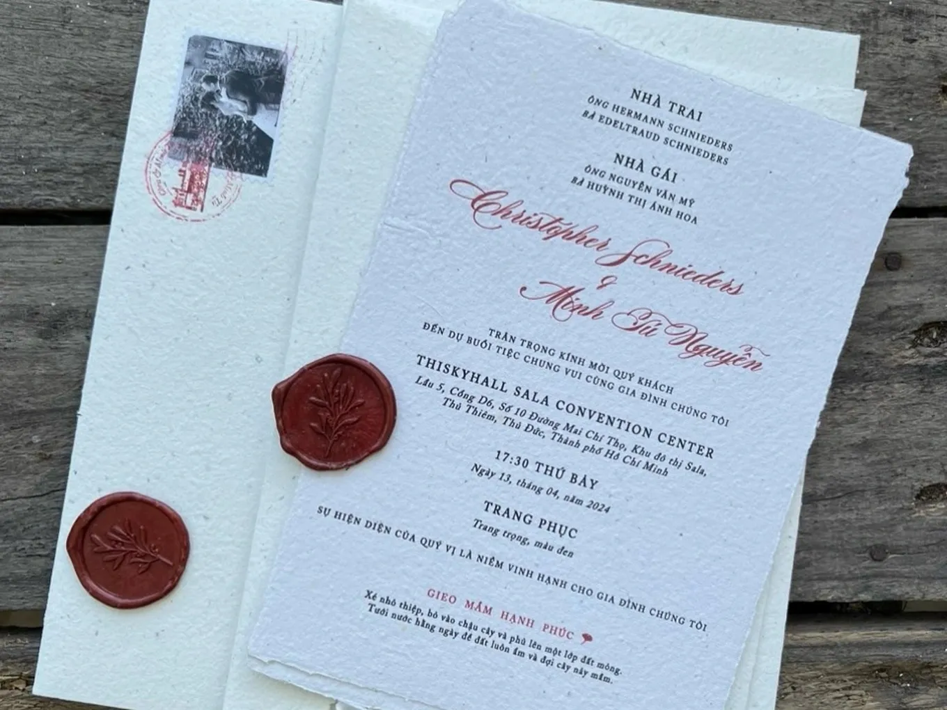 puka-gap-su-co-thiep-cuoi-minh-tu (5)