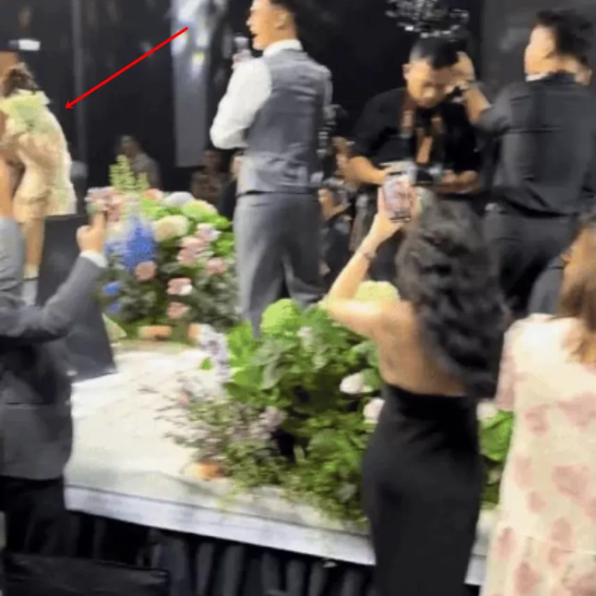 co-gai-bat-hoa-cuoi-chu-thanhhuyen (3)