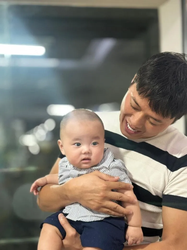 con-trai-quach-ngoc-tuyen-bi-benh (5)