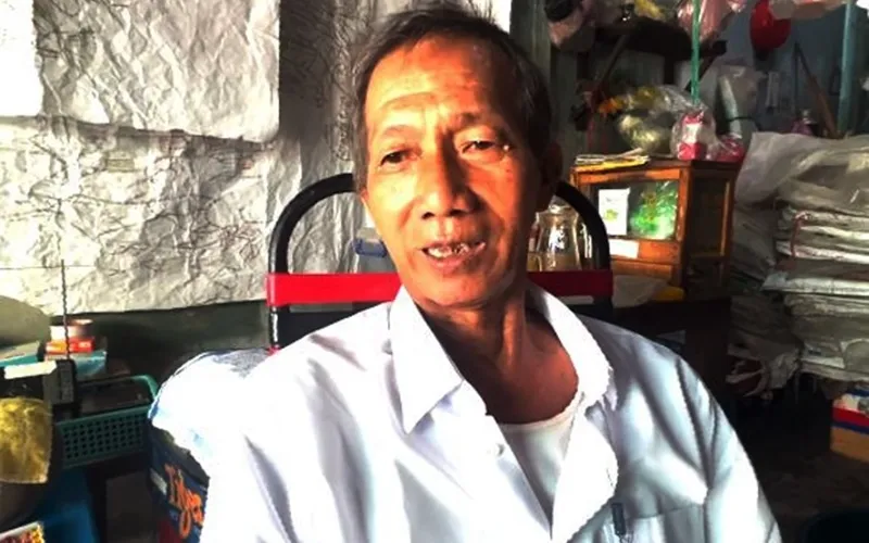 ai-gia-xa-bong-mat-tat-ca-vi-me-do-den (1)