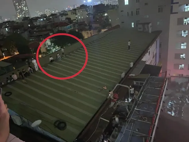 dien-vien-binh-an-ket-trong-dam-chay (1)