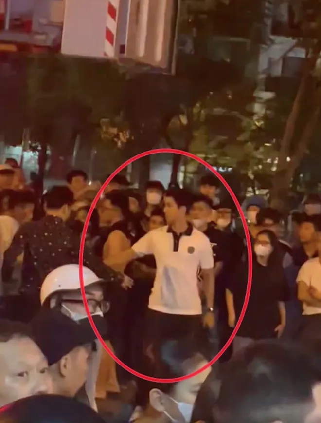 dien-vien-binh-an-ket-trong-dam-chay (5)