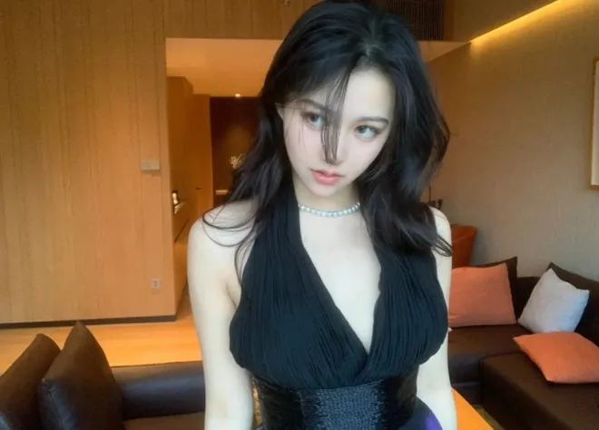 co-gai-gia-lam-nguoi-giau-de-song-sang-chanh (7)