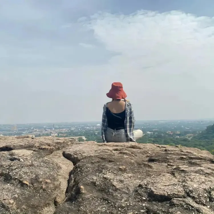 co-gai-26-tuoi-qua-doi-o-chau-phi (4)