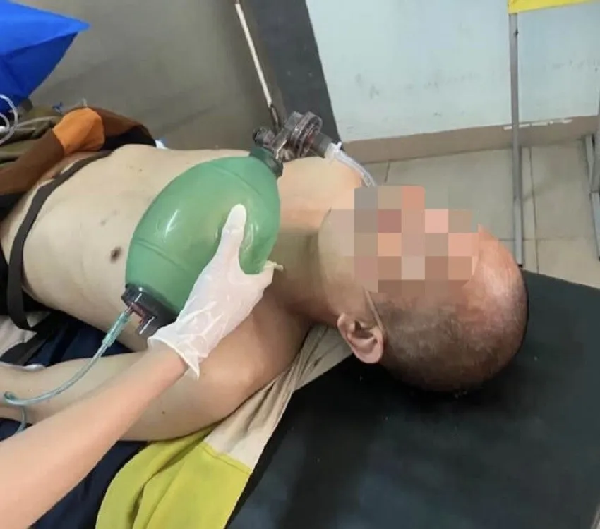 nguoi-di-theo-ong-thcih-minh-tue-qua-doi (2)