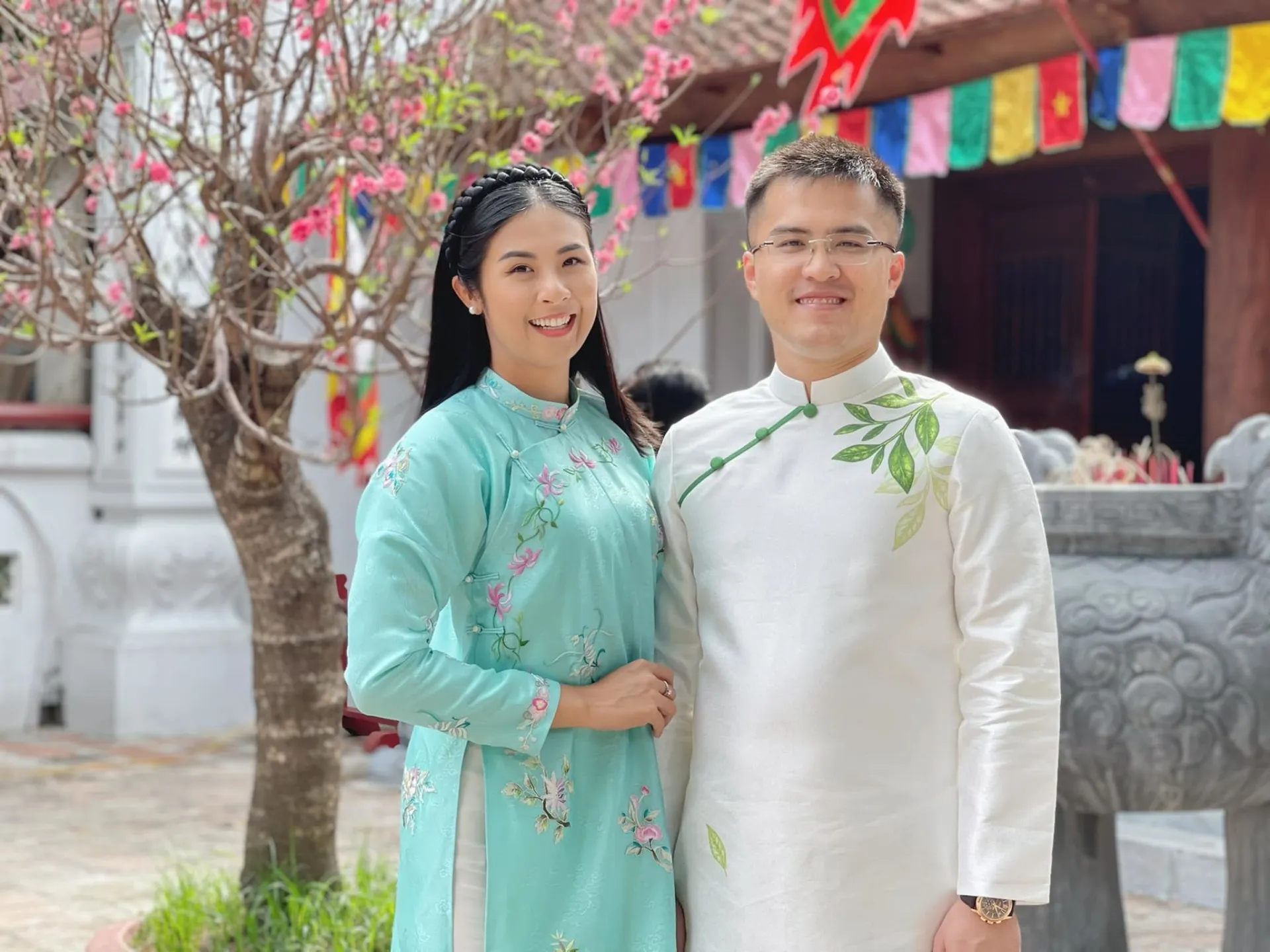 ro-tin-hoa-hau-ngo-han-bi-mat-sinh-con (8)
