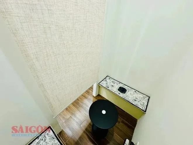 -tra-ben-trong-quan-cafe-hen-ho (1)