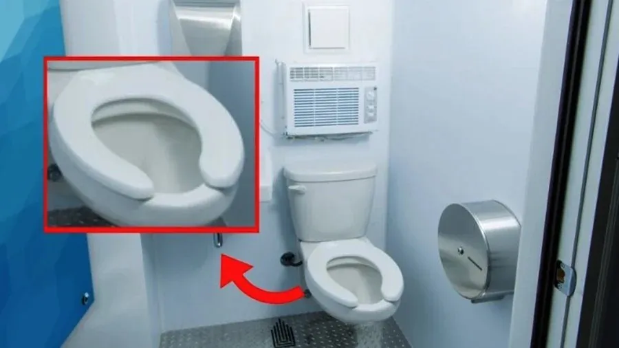 bon-cau-nha-ve-sinh-cong-cong-o-my (1)