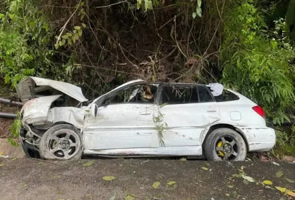 xe-mat-lai-lao-xuong-muong (1)