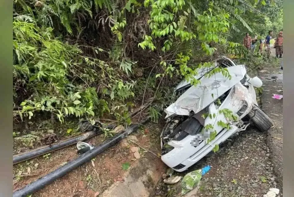 xe-mat-lai-lao-xuong-muong (2)