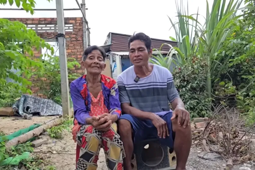 cap-doi-chong-tre0vo-ngoai-20 (1)