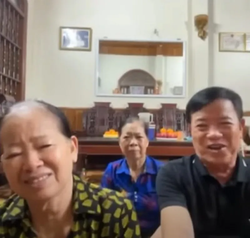 chay-di-xem-bong-da-roi-that-lac-dua-be-7-tuoi-tim-ve-sau-48-nam-giai-toa-thac-mac-cua-ca-dong-ho-untitled-1718206841-370-width780height4138