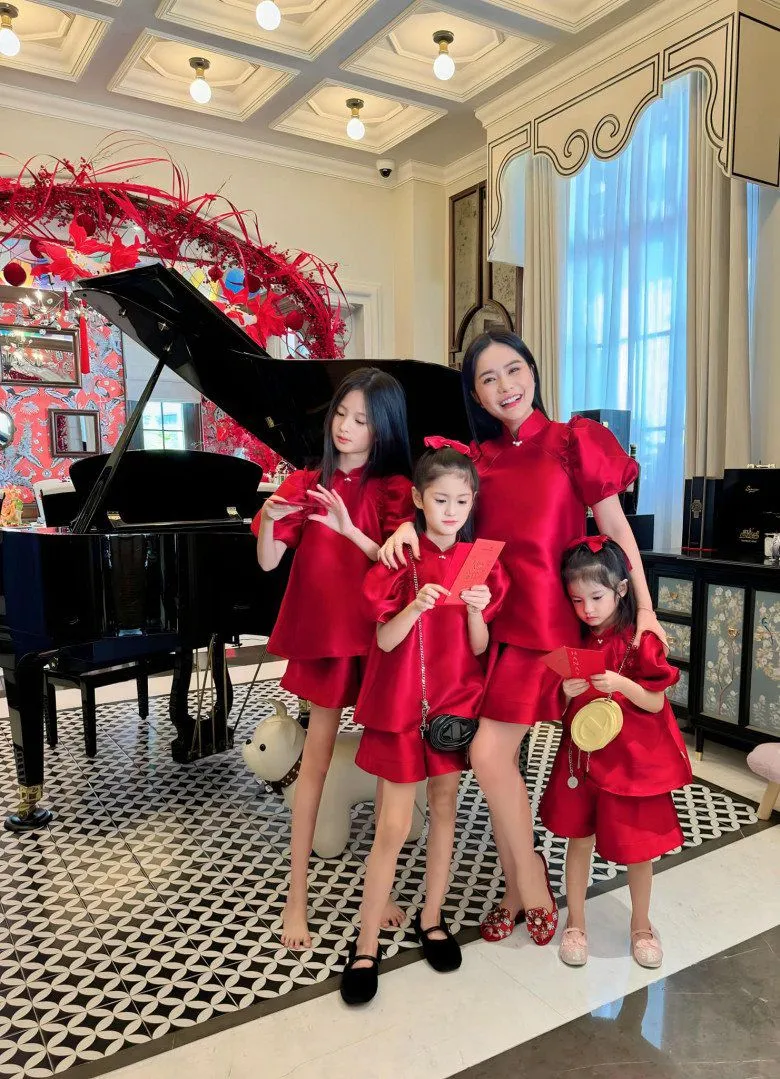 con-gai-doan-di-bang-duco-vi-nhu-than-tien-ty-ty (1)