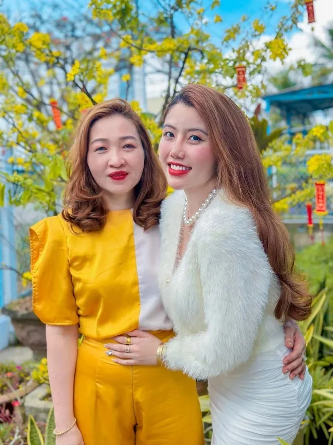 con-dau-hoc-thac-si-nho-me-chong (1)