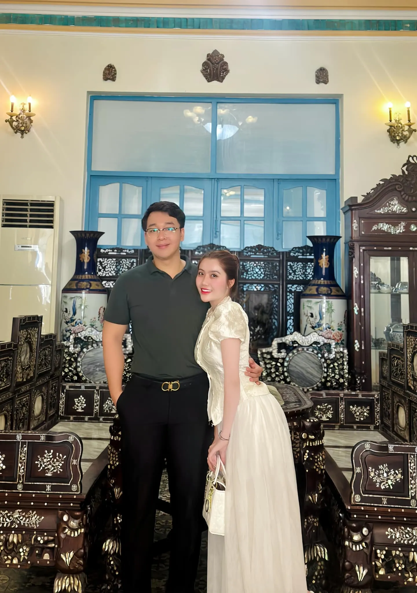 con-dau-hoc-thac-si-nho-me-chong (21)