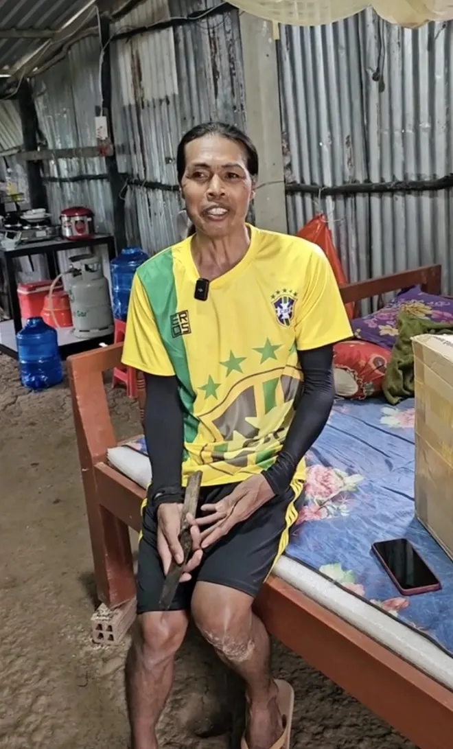 mong-kha-tiet-lo-qua-khu-co-vo-con (1)