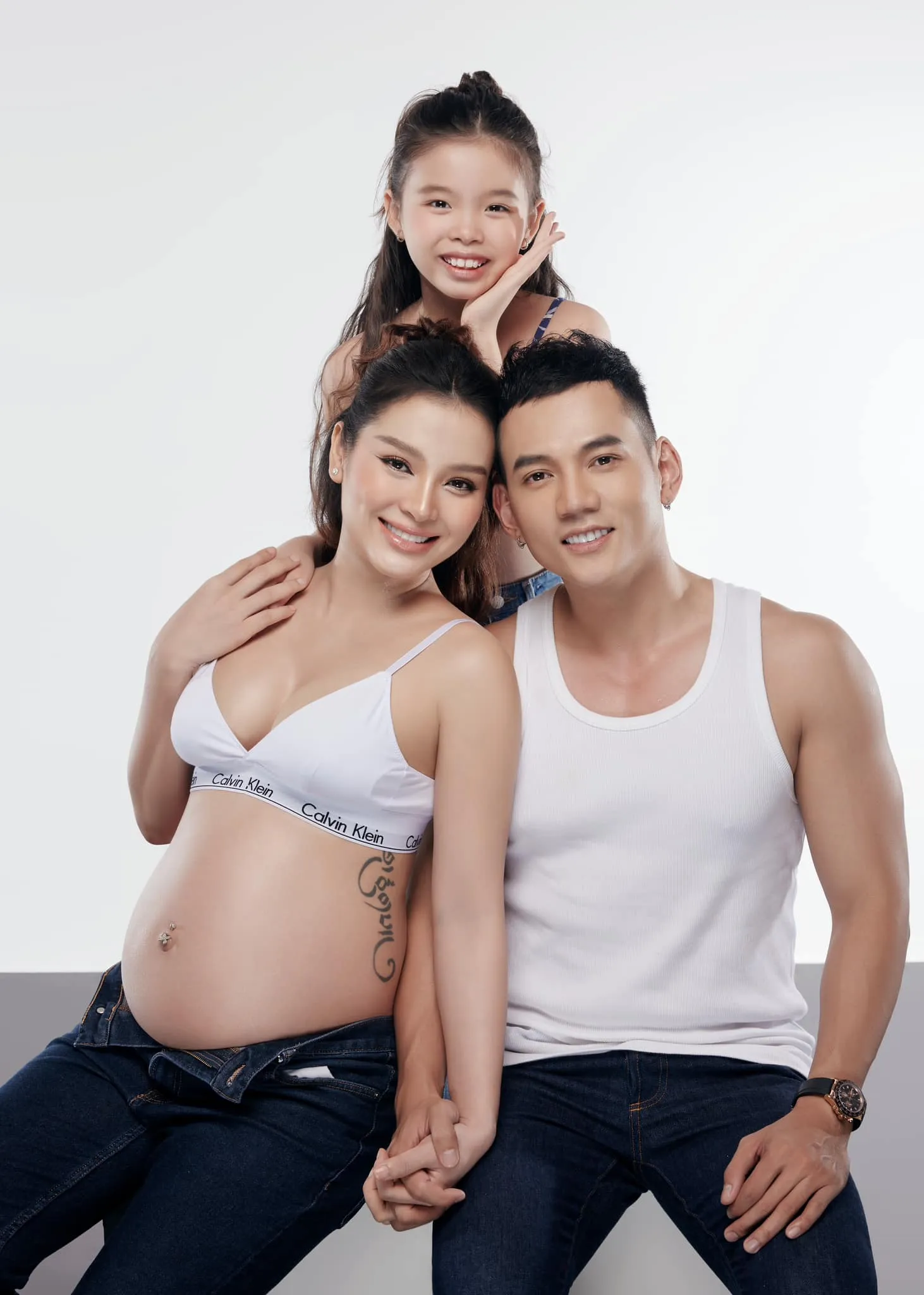 phuong-trinh-jolie-sinh-con-2