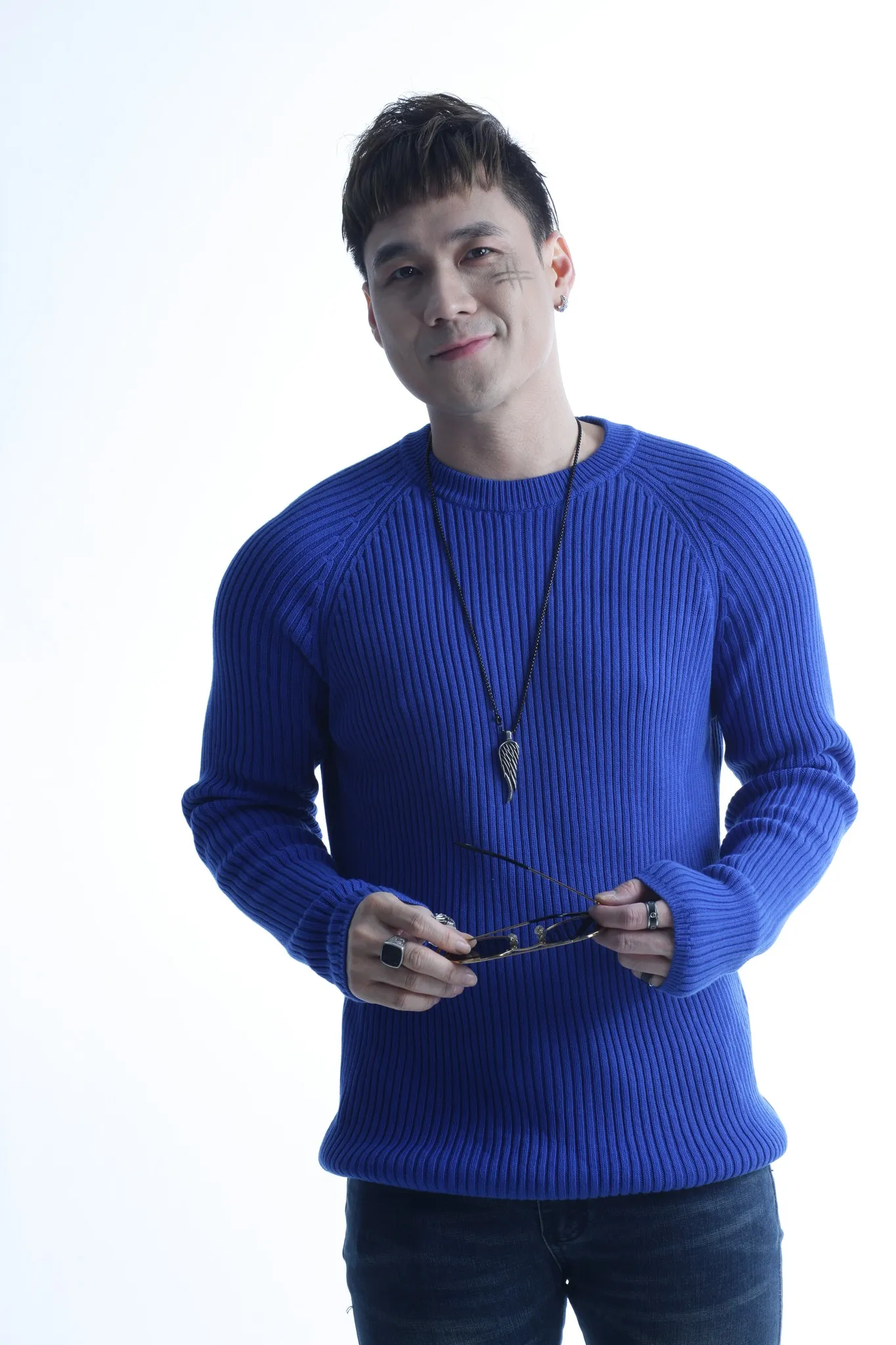 ca-si-khanh-phuong-co-vo-3