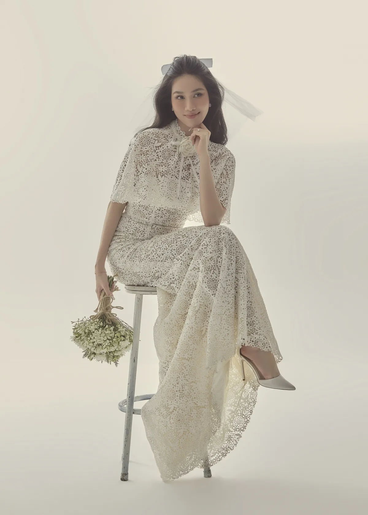 a-hau-phuong-anh-lay-chong-2