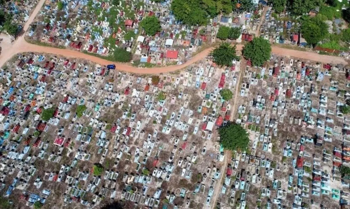 nghia-trang-binh-hung-hoa-1