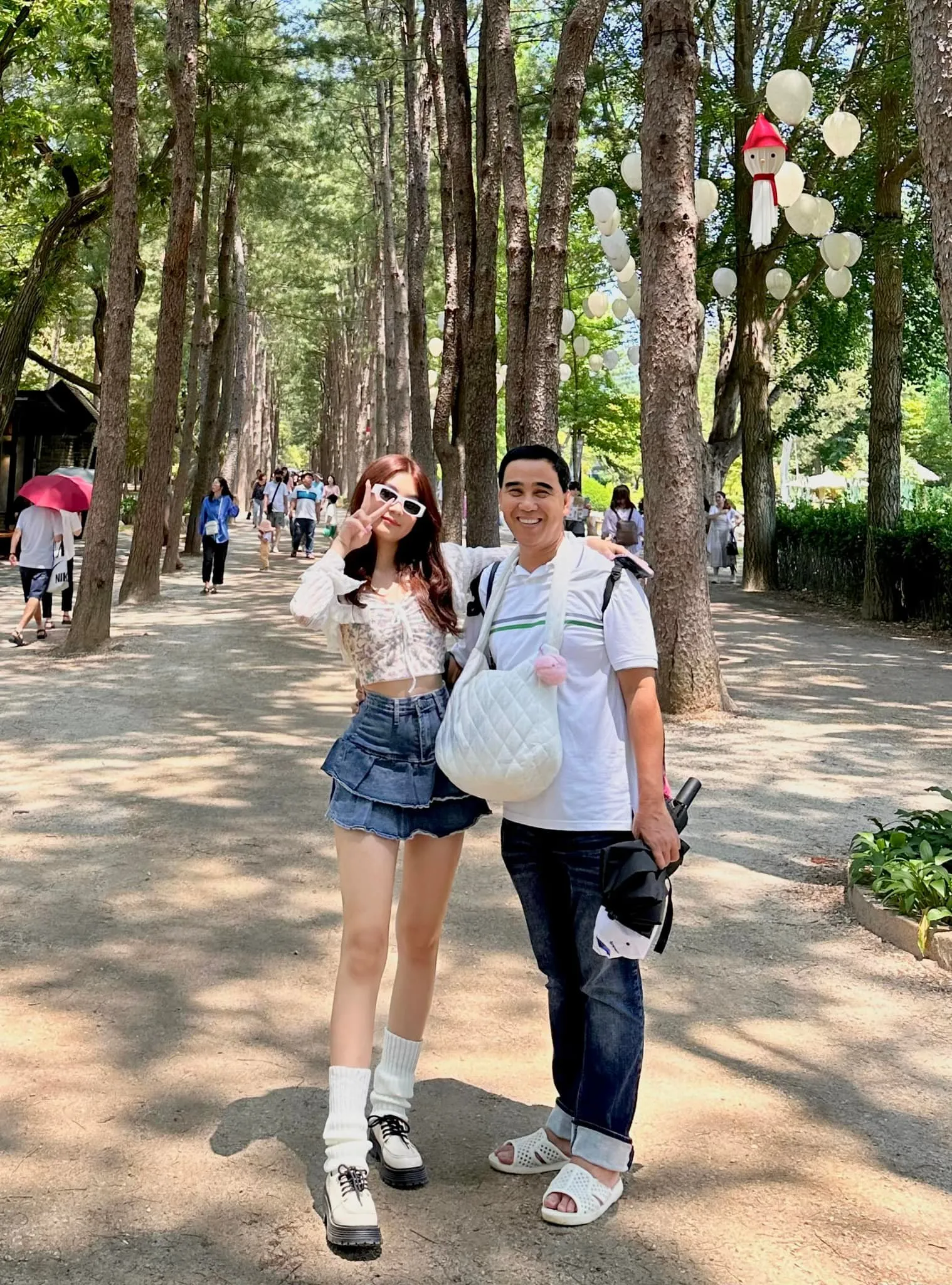 gia-dinh-mc-quyen-linh-2