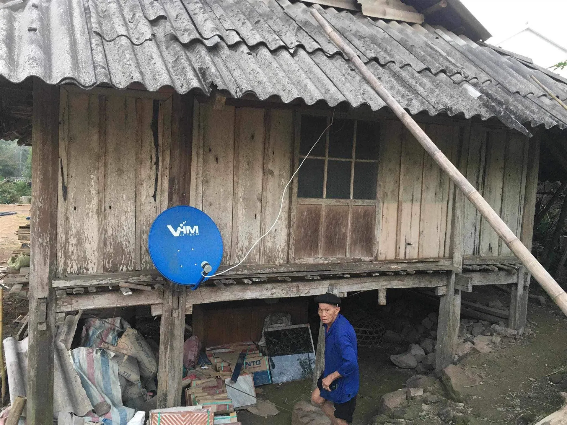 nam-sinh-co-hoan-canh-kho-khan-1