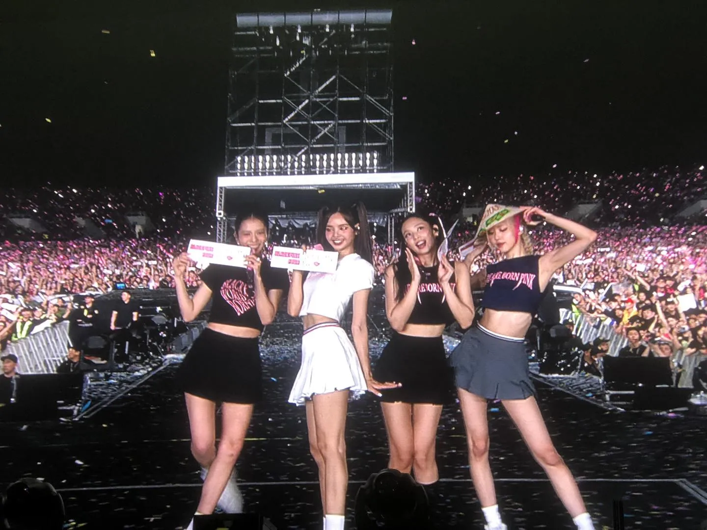 blackpink-tai-viet-nam